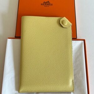 Hermes Tarmac Passport Holder
